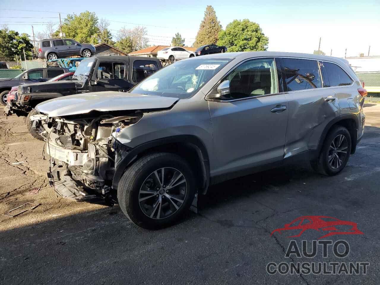 TOYOTA HIGHLANDER 2019 - 5TDBZRFH6KS737347