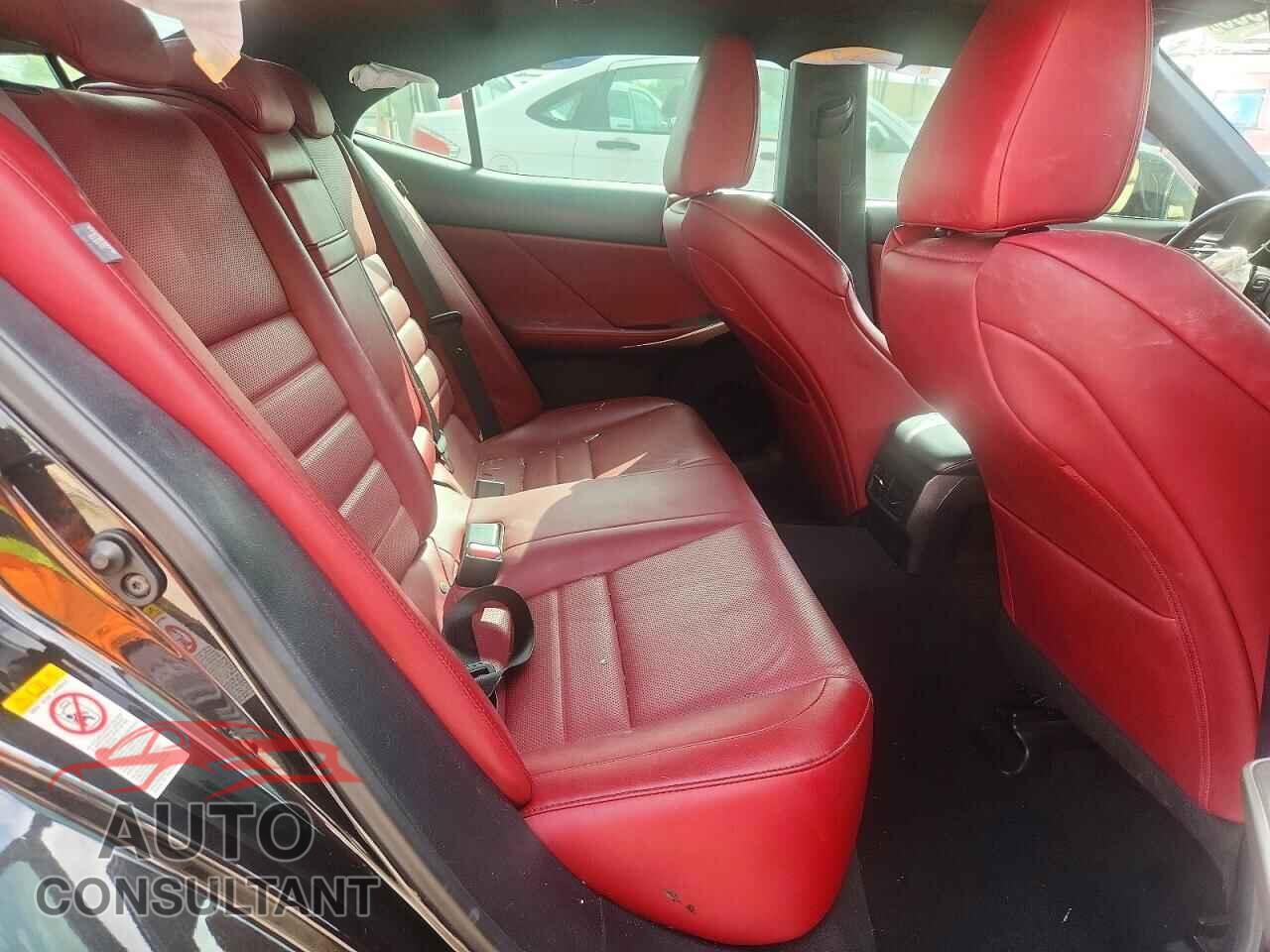 LEXUS IS 2018 - JTHBA1D22J5074546