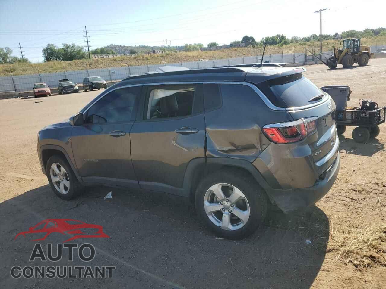 JEEP COMPASS 2018 - 3C4NJDBB5JT458002