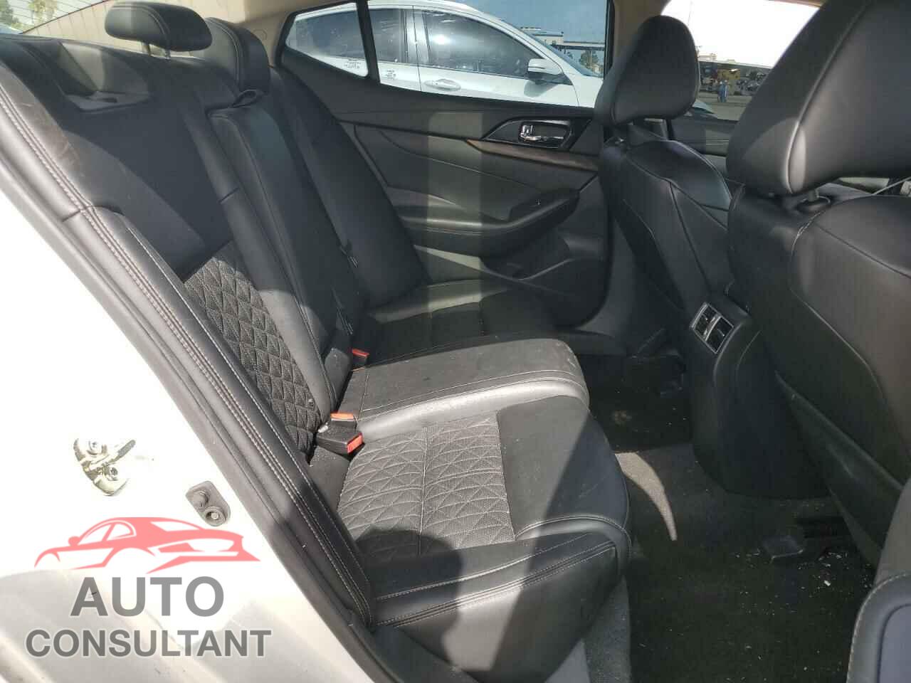 NISSAN MAXIMA 2017 - 1N4AA6AP8HC418435