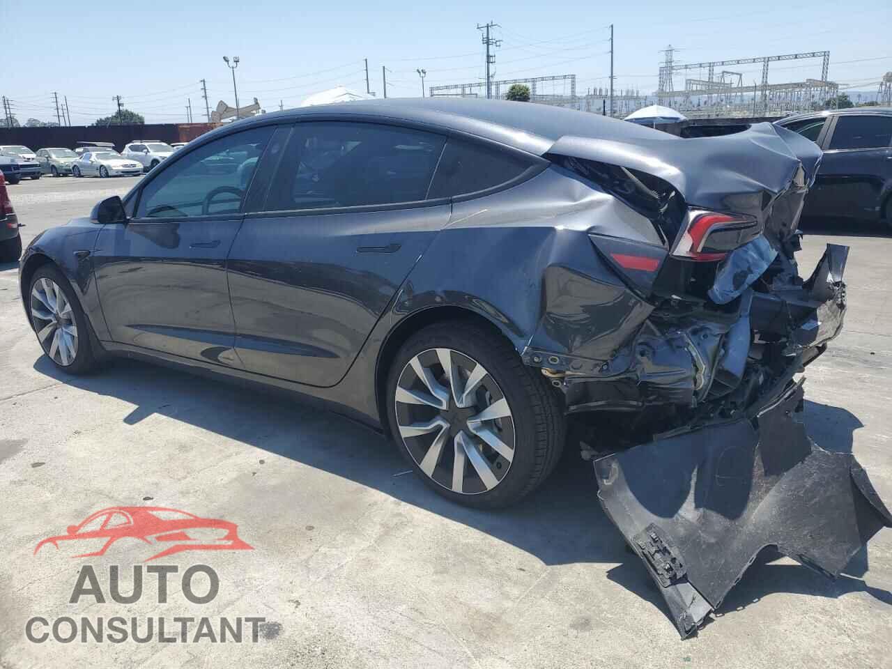 TESLA MODEL 3 2024 - 5YJ3E1EA5RF861632