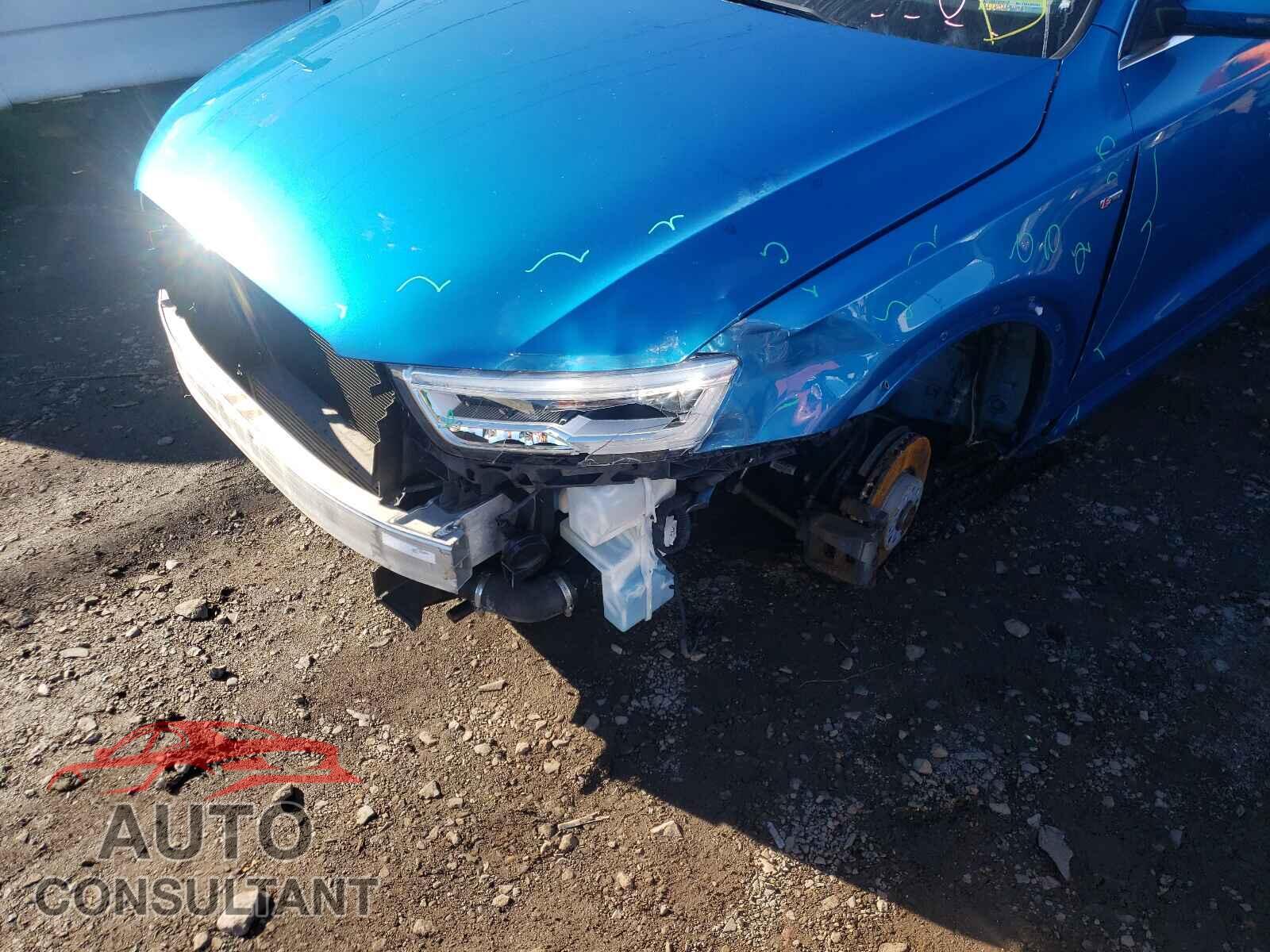 AUDI Q3 2016 - WA1GFCFS6GR011737
