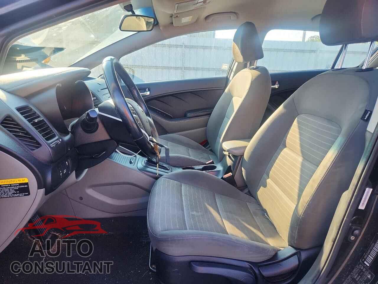 KIA FORTE 2015 - KNAFX5A86F5320150