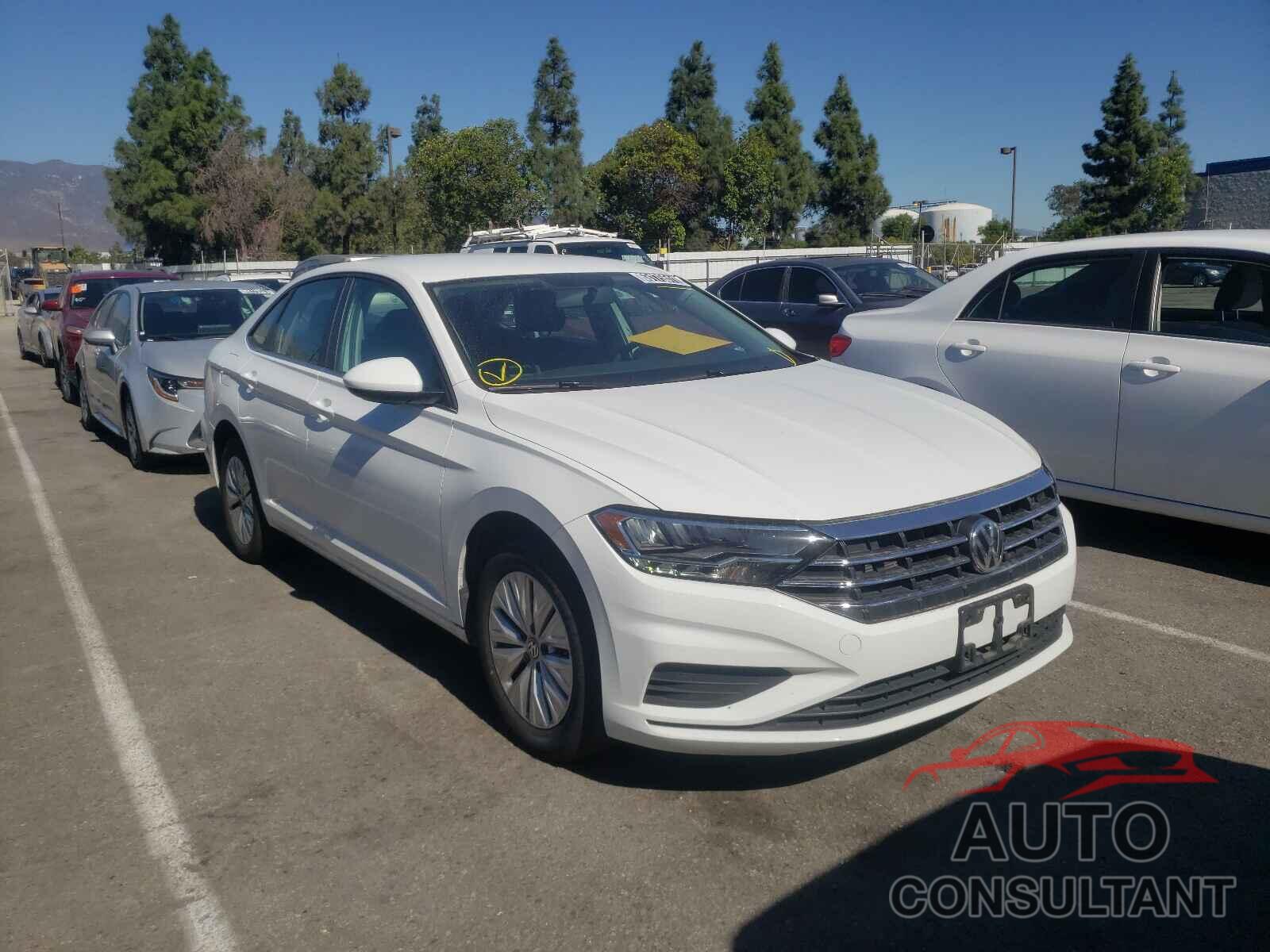 VOLKSWAGEN JETTA 2019 - 3VWC57BU0KM172484