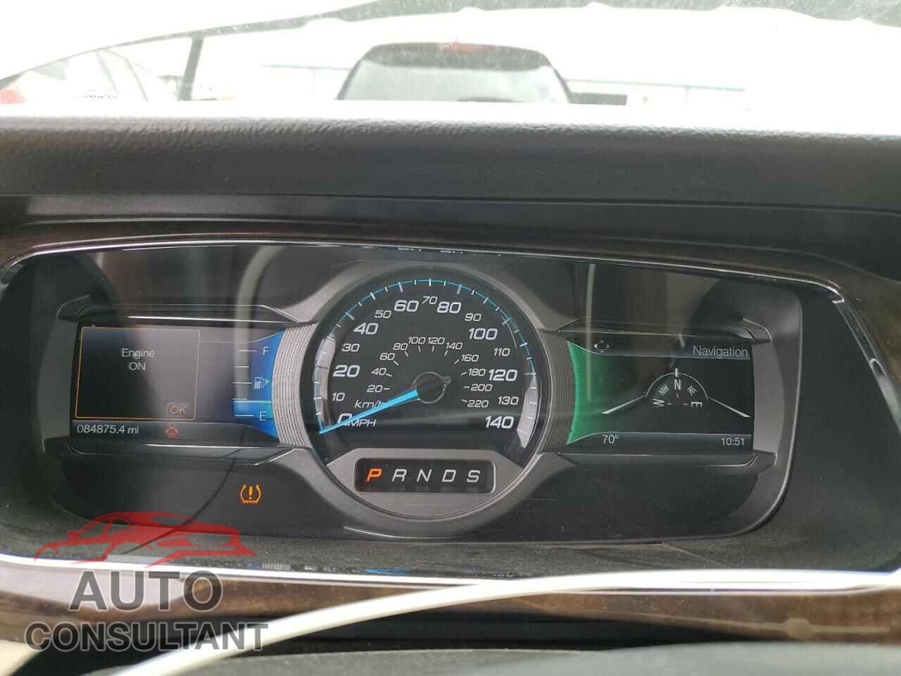 FORD TAURUS 2017 - 1FAHP2F87HG129515