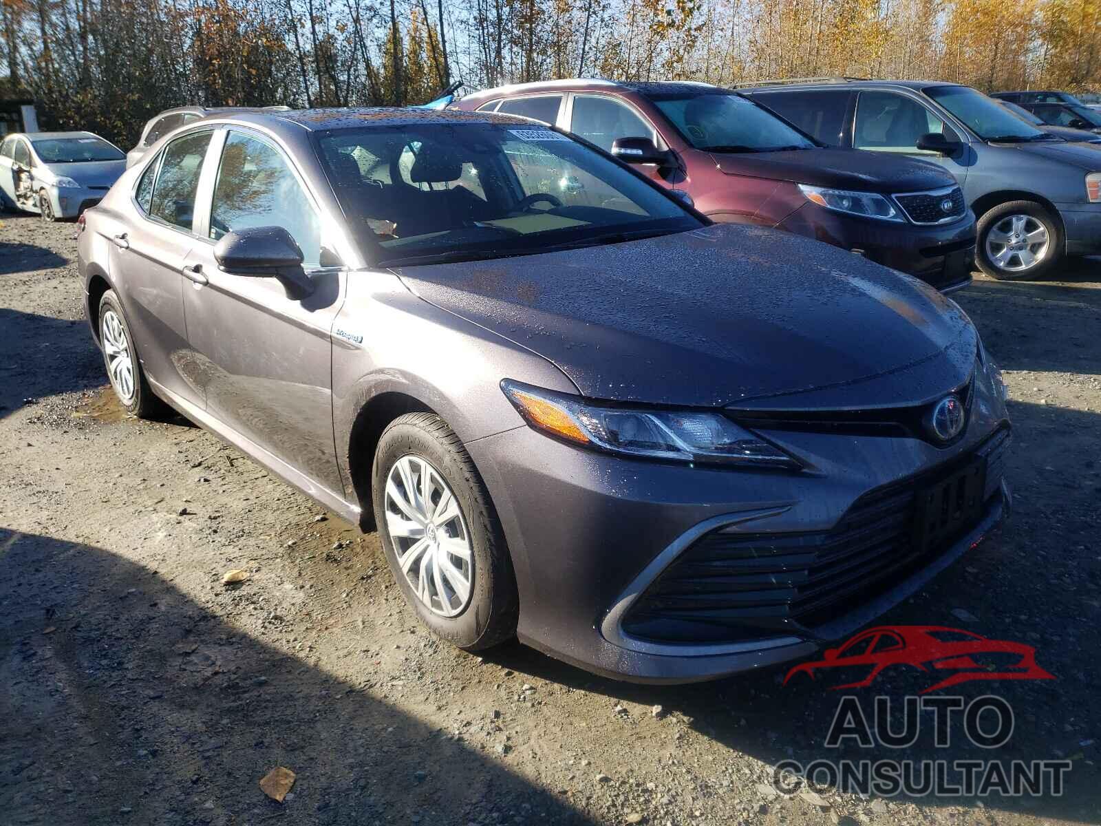 TOYOTA CAMRY 2021 - 4T1C31AKXMU023404