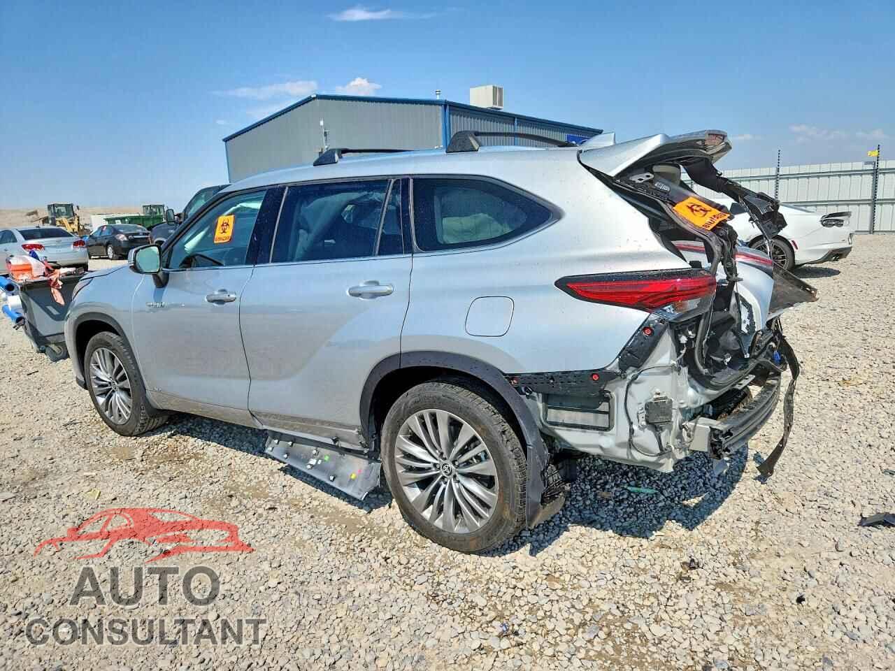 TOYOTA HIGHLANDER 2020 - 5TDEBRCH4LS005421