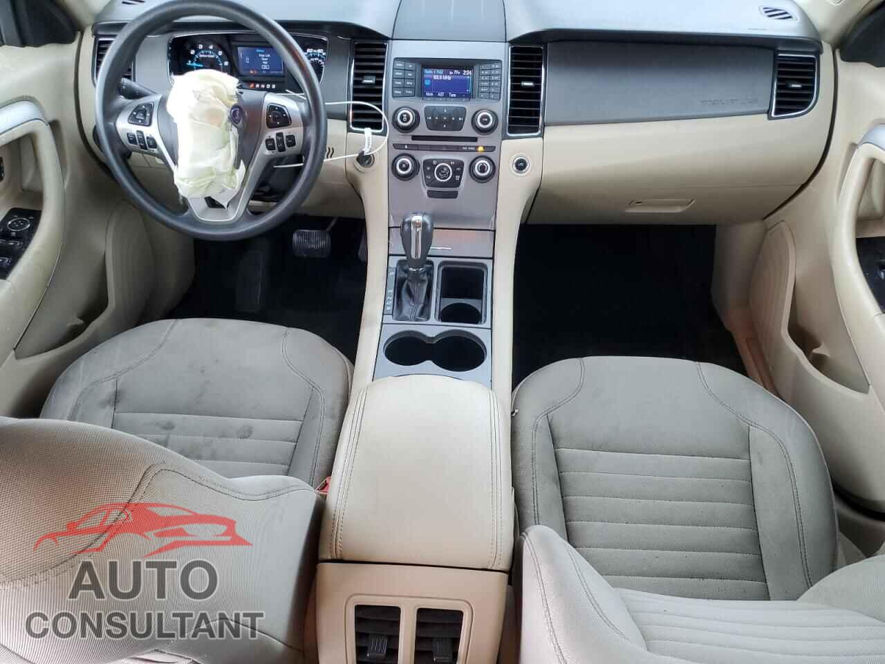FORD TAURUS 2017 - 1FAHP2D85HG105295