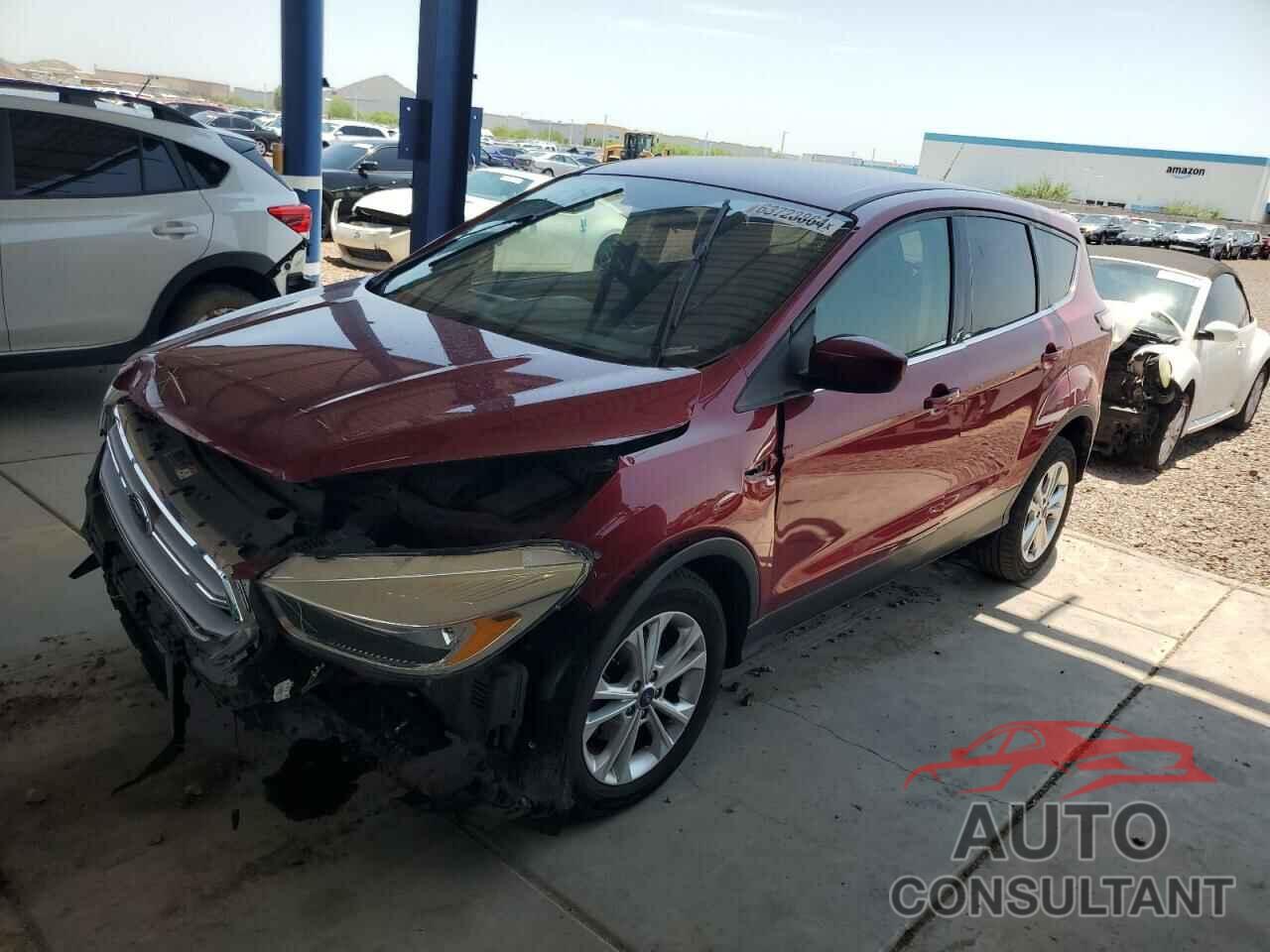 FORD ESCAPE 2017 - 1FMCU0GD8HUE95946