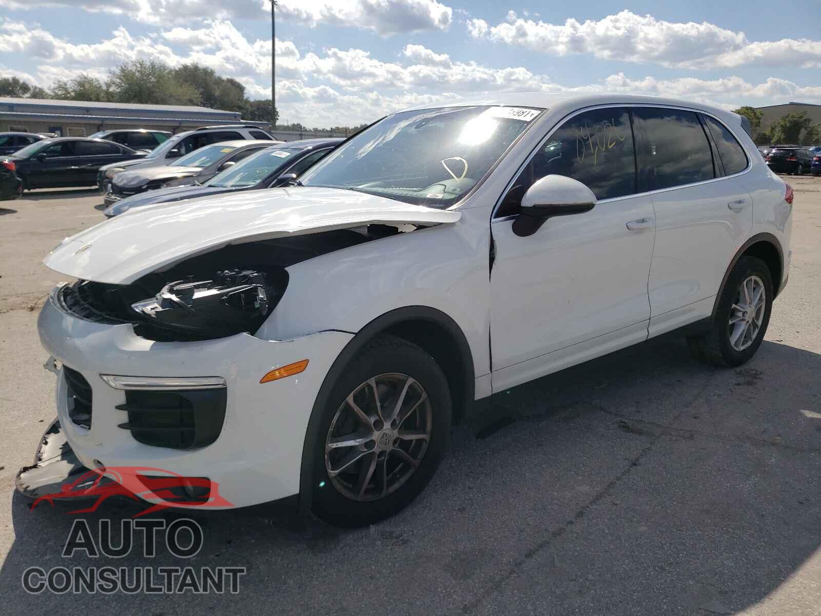 PORSCHE CAYENNE 2016 - WP1AA2A24GKA12033