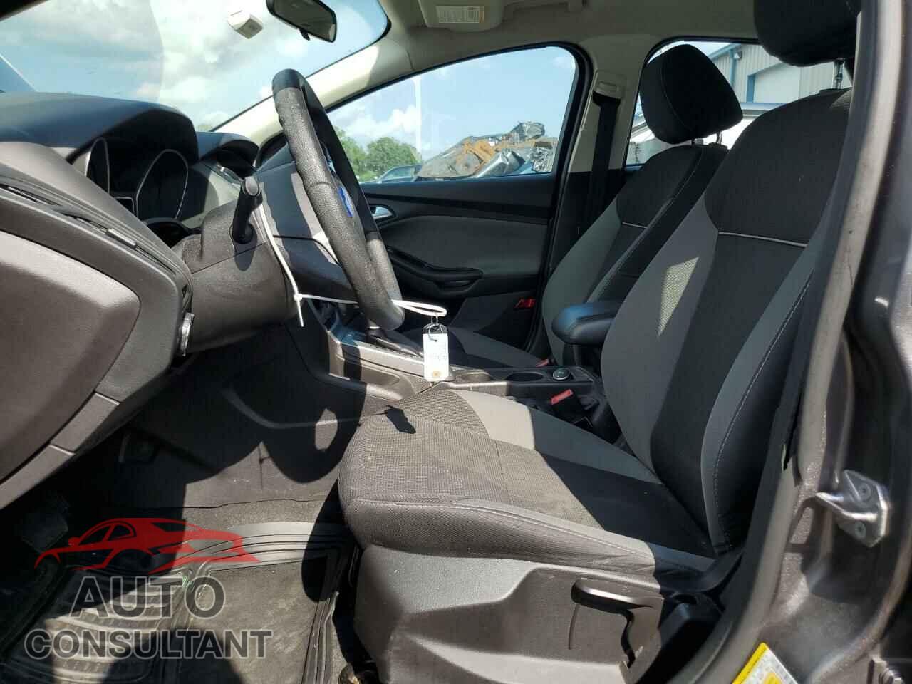 FORD FOCUS 2014 - 1FADP3F26EL437049