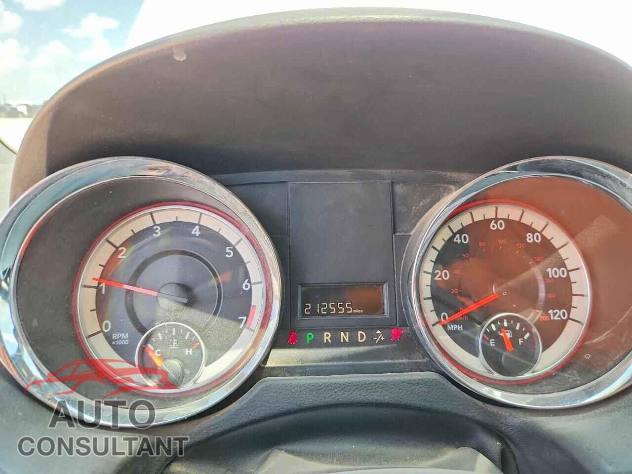 DODGE CARAVAN 2017 - 2C4RDGCG1HR818626