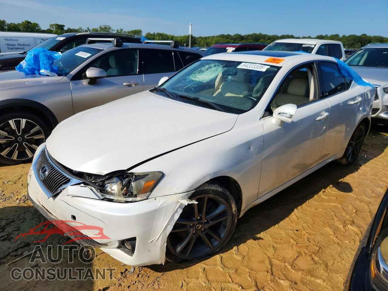 LEXUS IS 2011 - JTHBF5C22B5151072