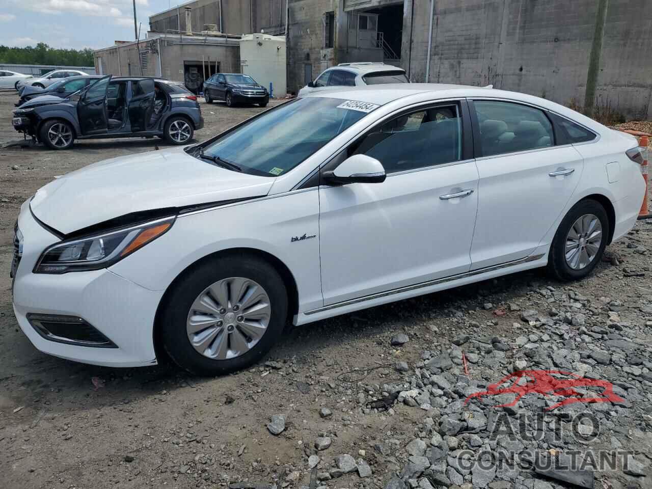 HYUNDAI SONATA 2017 - KMHE24L18HA060072