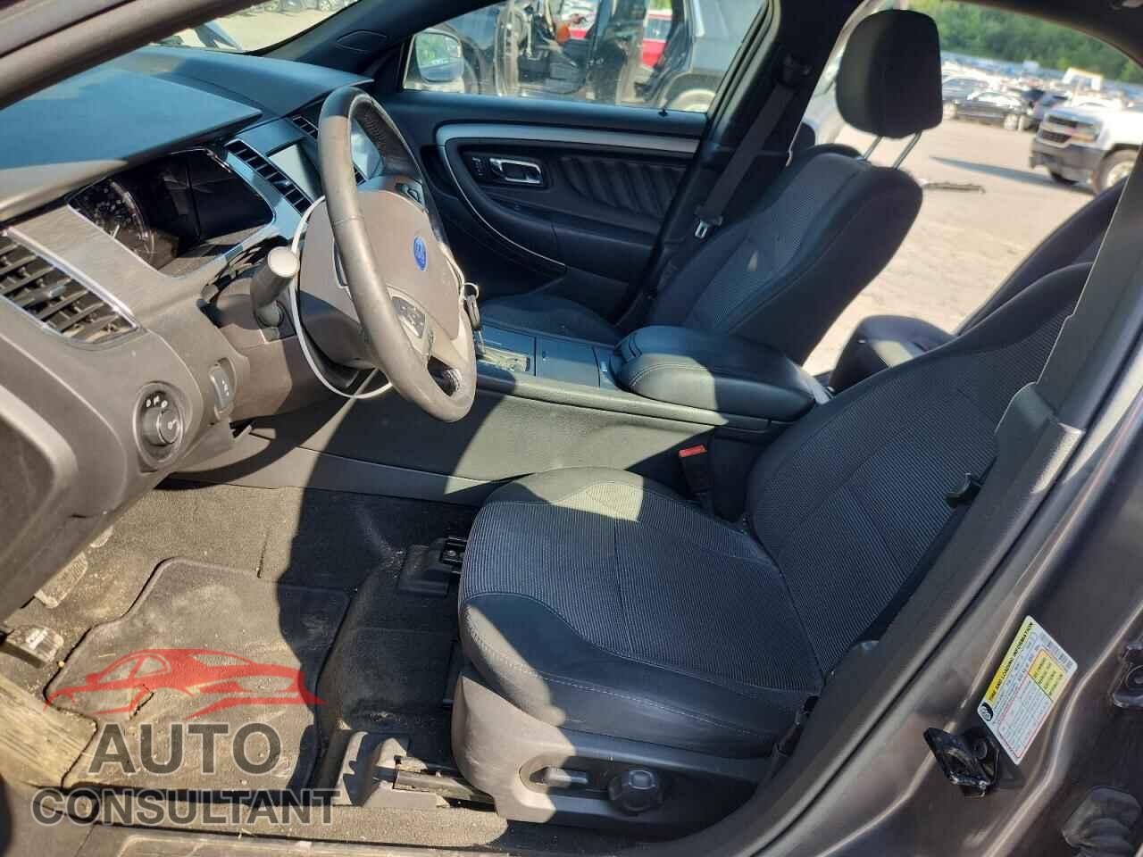 FORD TAURUS 2013 - 1FAHP2E84DG174309