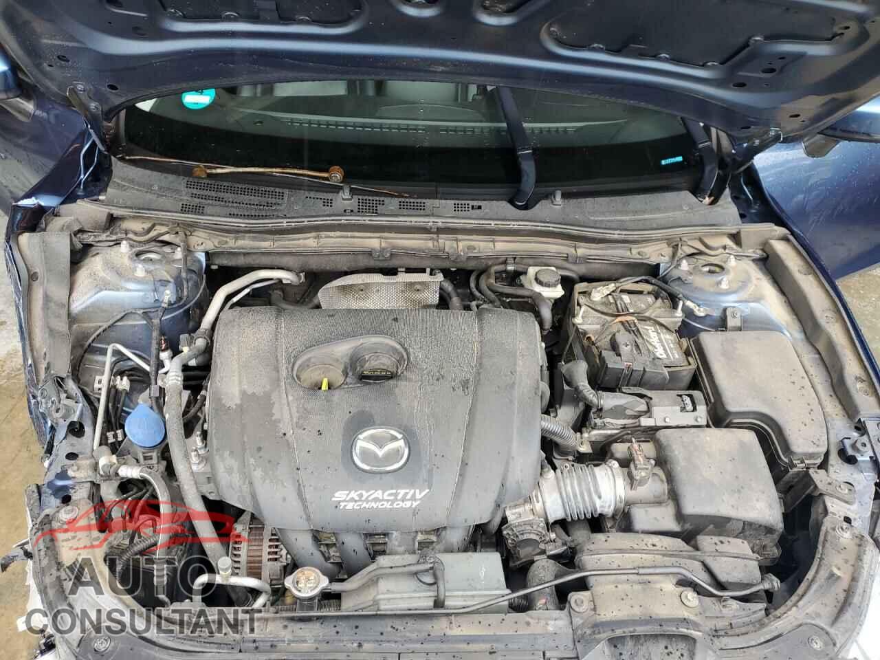 MAZDA 3 2017 - 3MZBN1L71HM101014