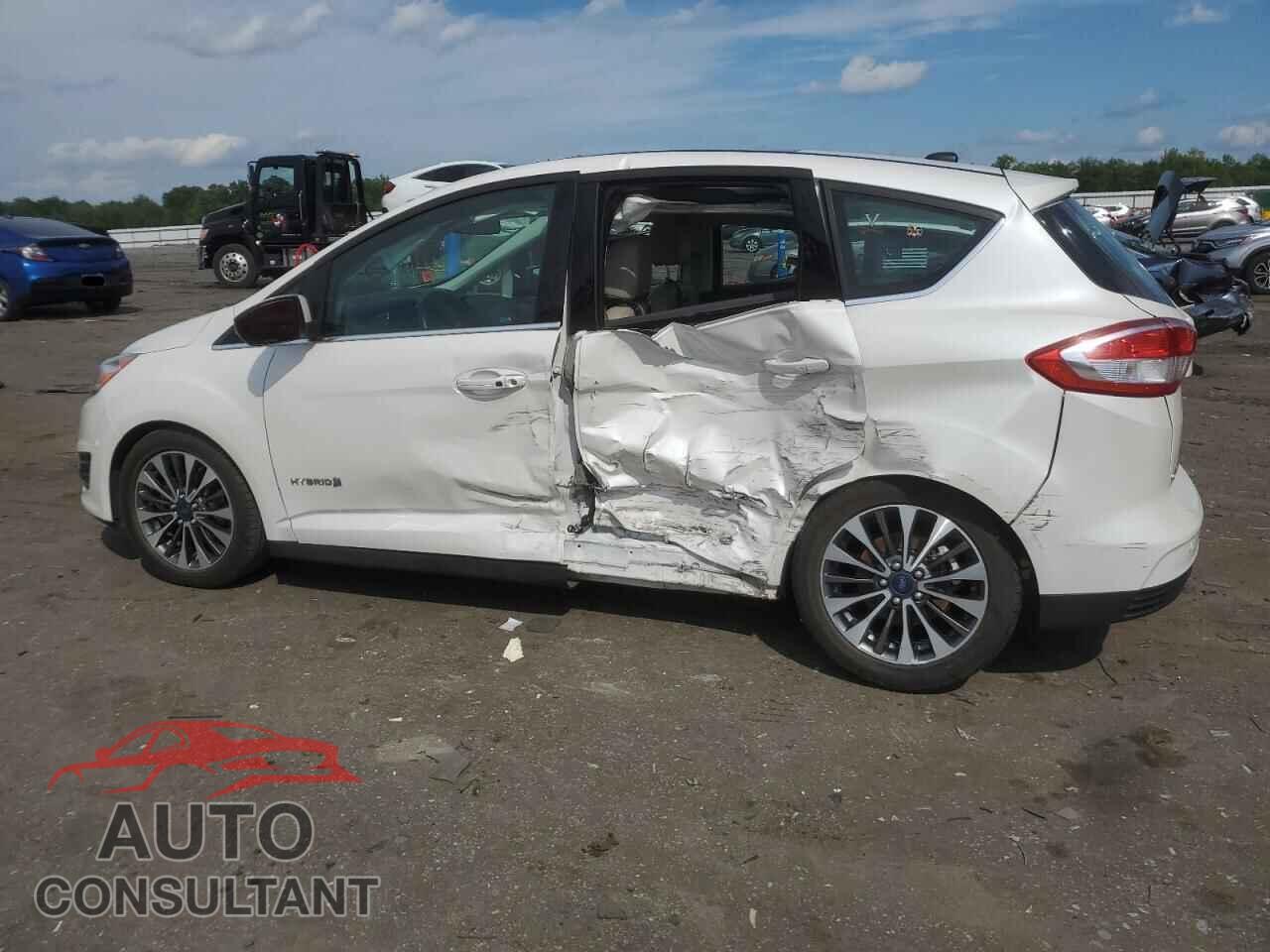 FORD CMAX 2017 - 1FADP5DU2HL106957