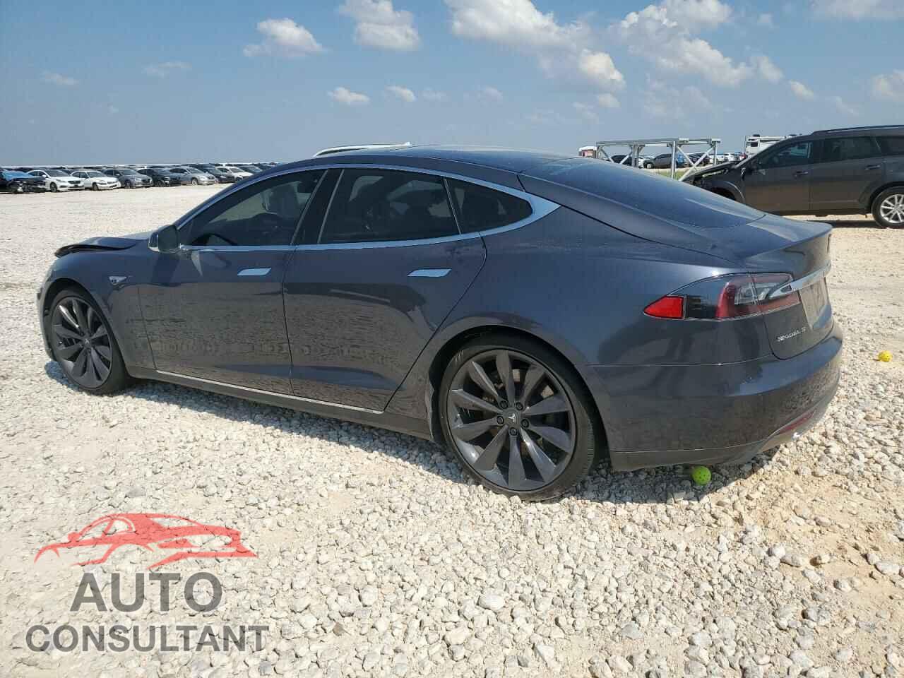 TESLA MODEL S 2016 - 5YJSA1E20GF128904