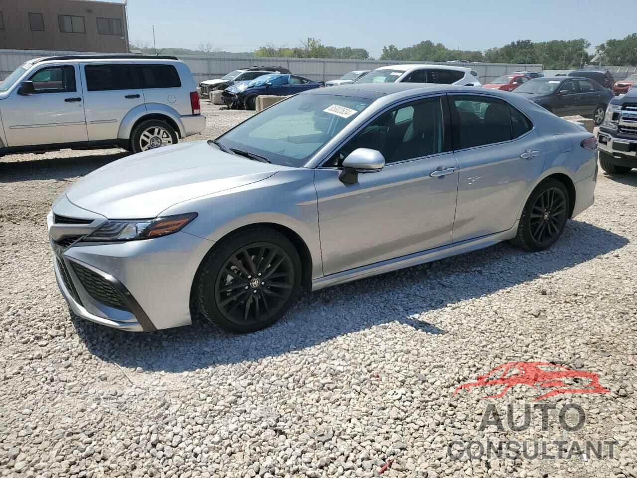 TOYOTA CAMRY 2022 - 4T1K61AK1NU066534