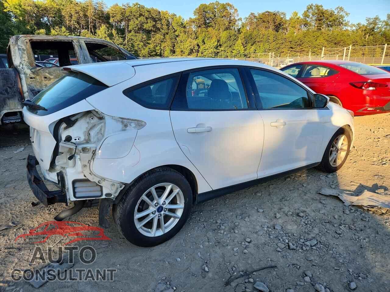 FORD FOCUS 2017 - 1FADP3K20HL323106