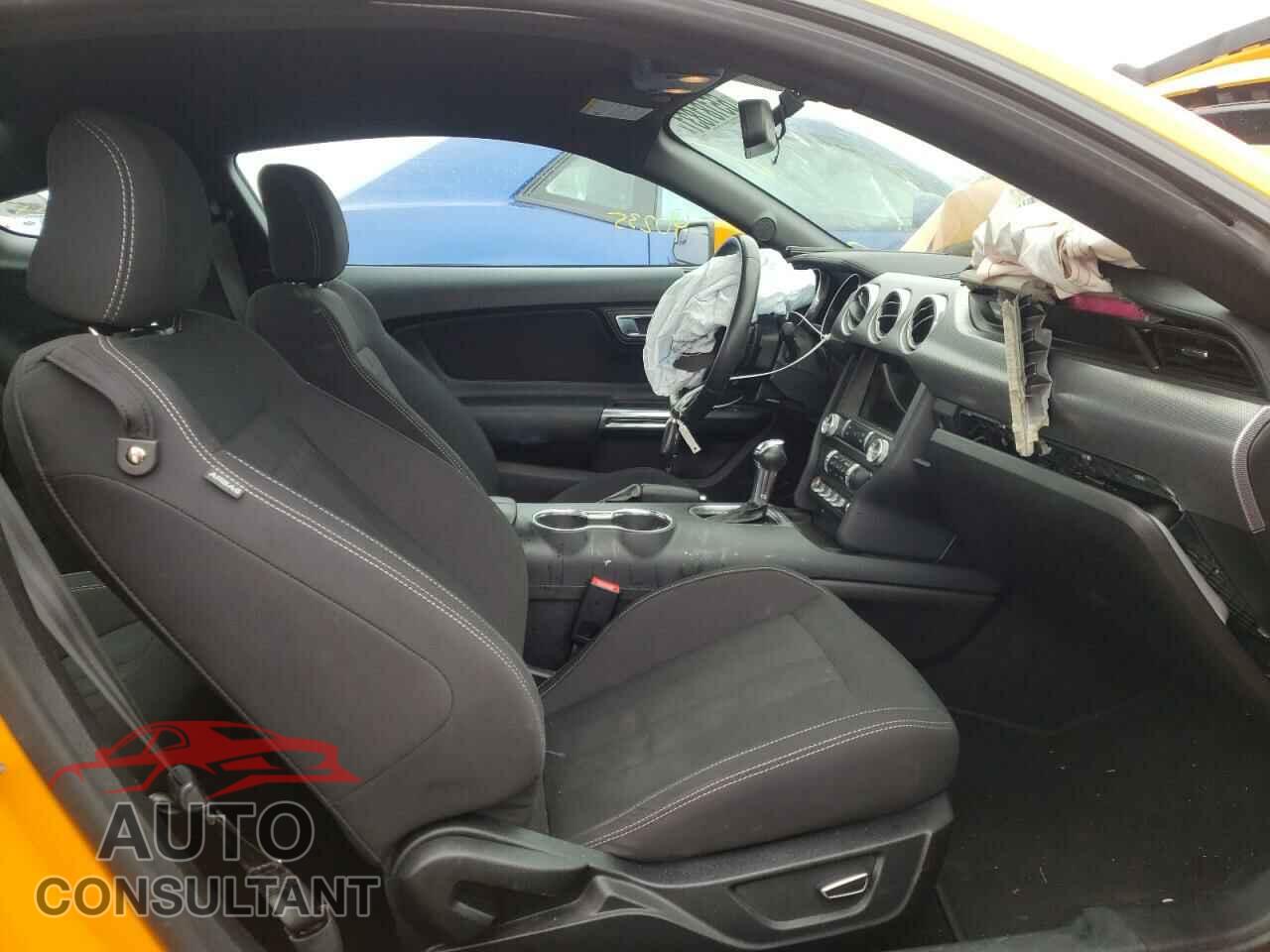 FORD MUSTANG 2019 - 1FA6P8CF5K5124877