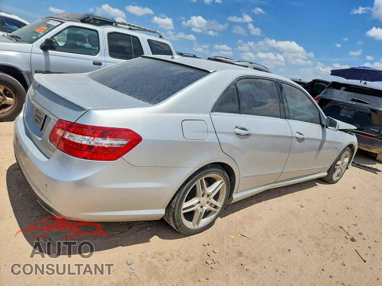 MERCEDES-BENZ E-CLASS 2012 - WDDHF5KBXCA645708