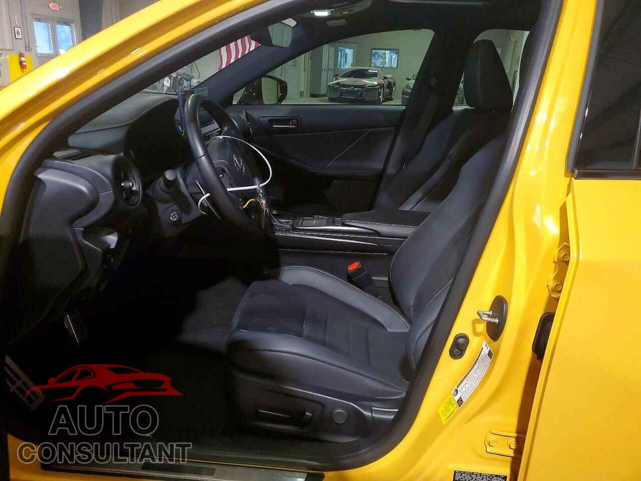 LEXUS IS 2025 - JTHAP1D25S5006950