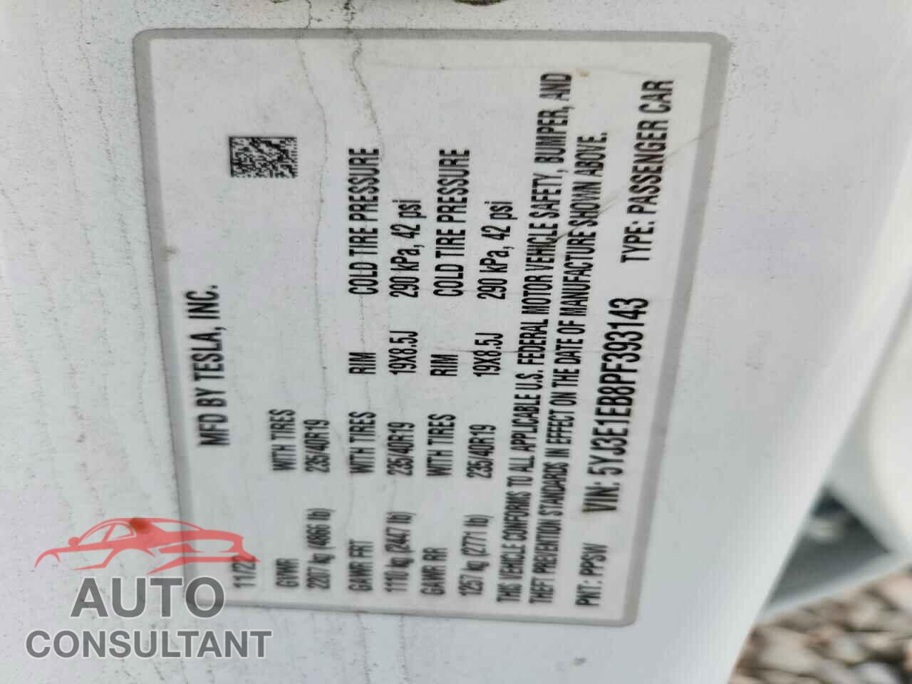 TESLA MODEL 3 2023 - 5YJ3E1EB8PF393143
