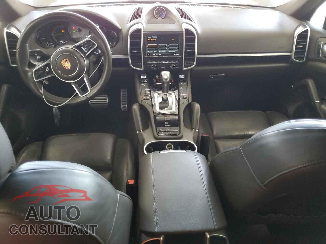 PORSCHE CAYENNE 2016 - WP1AE2A2XGLA16893