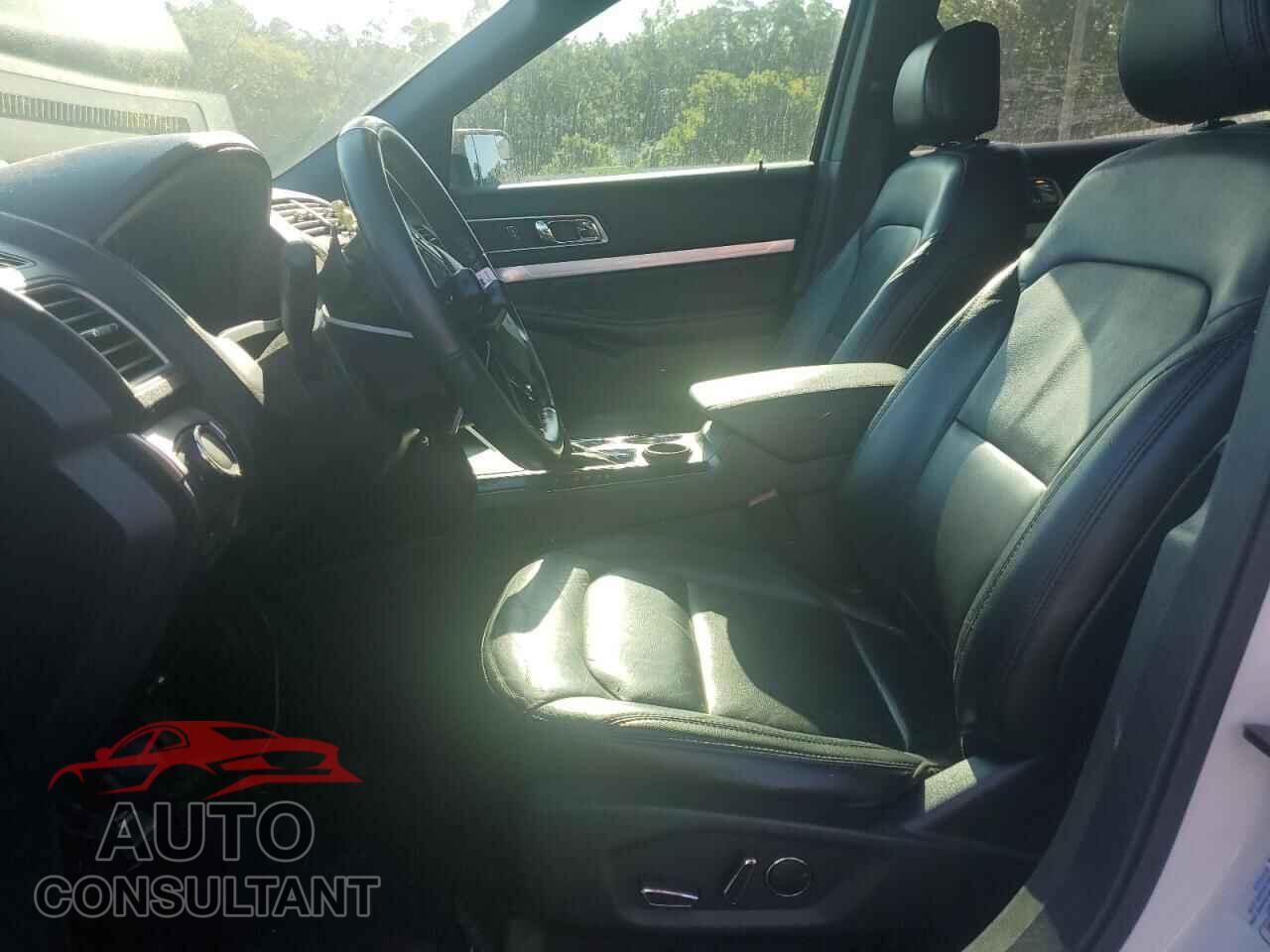 FORD EXPLORER 2017 - 1FM5K7D82HGD15499