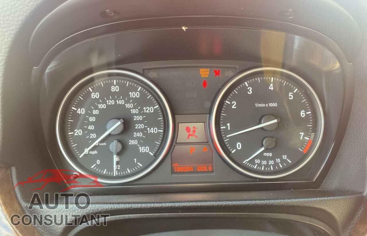 BMW 3 SERIES 2010 - WBAPH7C50AA800247