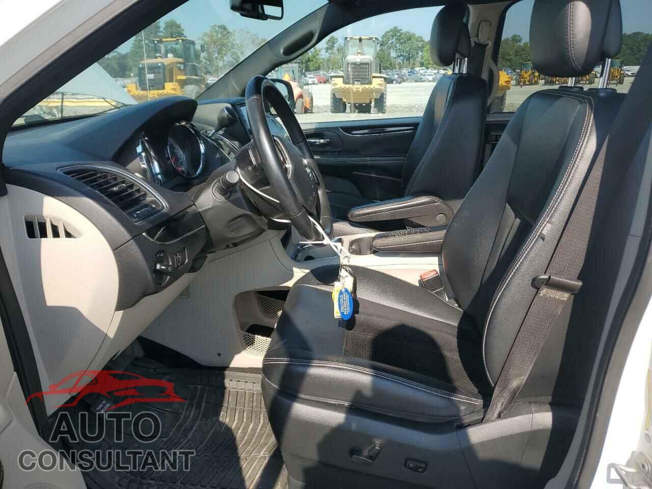 DODGE CARAVAN 2017 - 2C4RDGCG7HR686603
