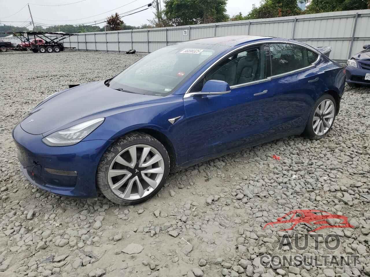 TESLA MODEL 3 2018 - 5YJ3E1EBXJF185479