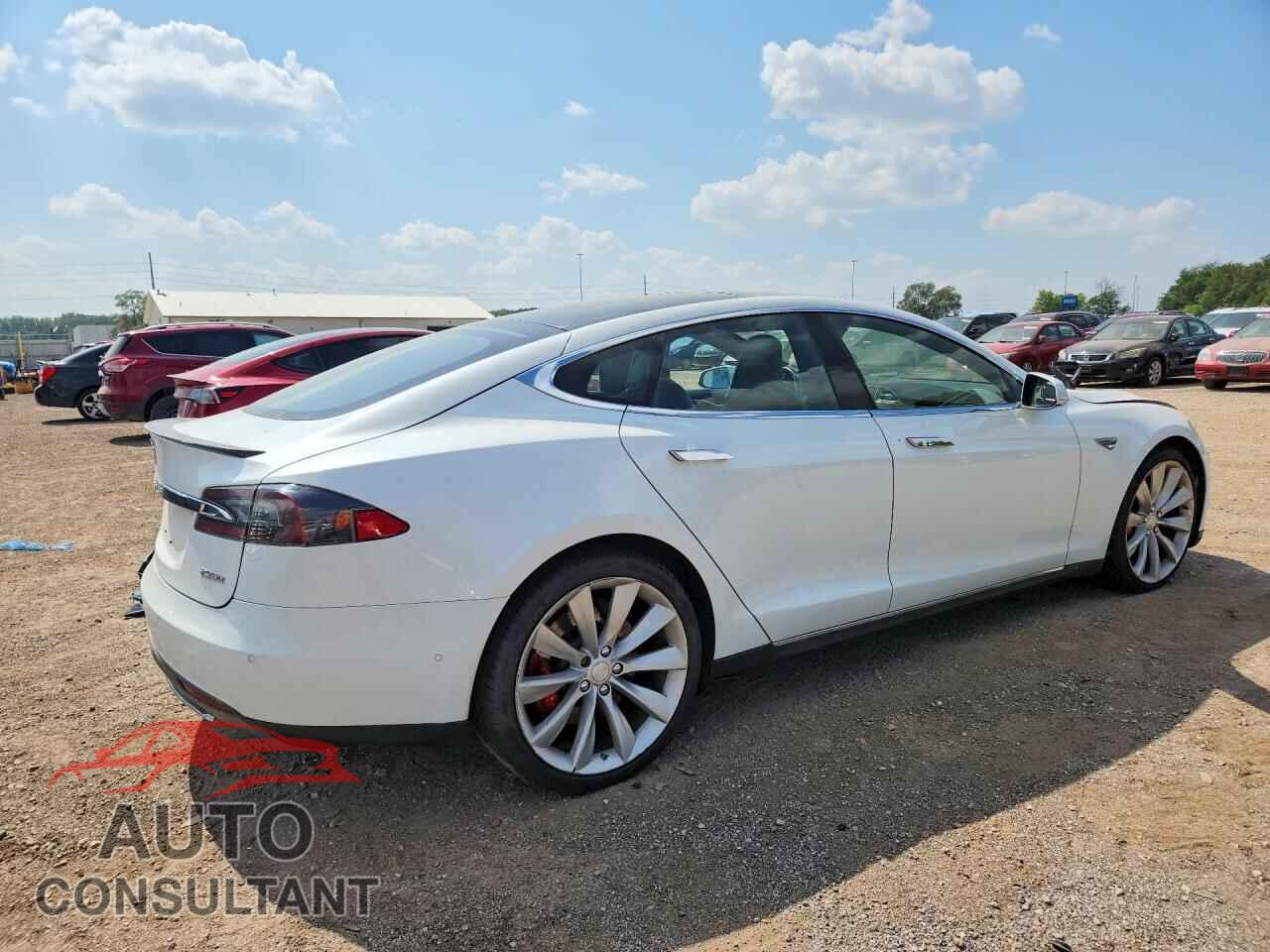 TESLA MODEL S 2016 - 5YJSA1E44GF128342