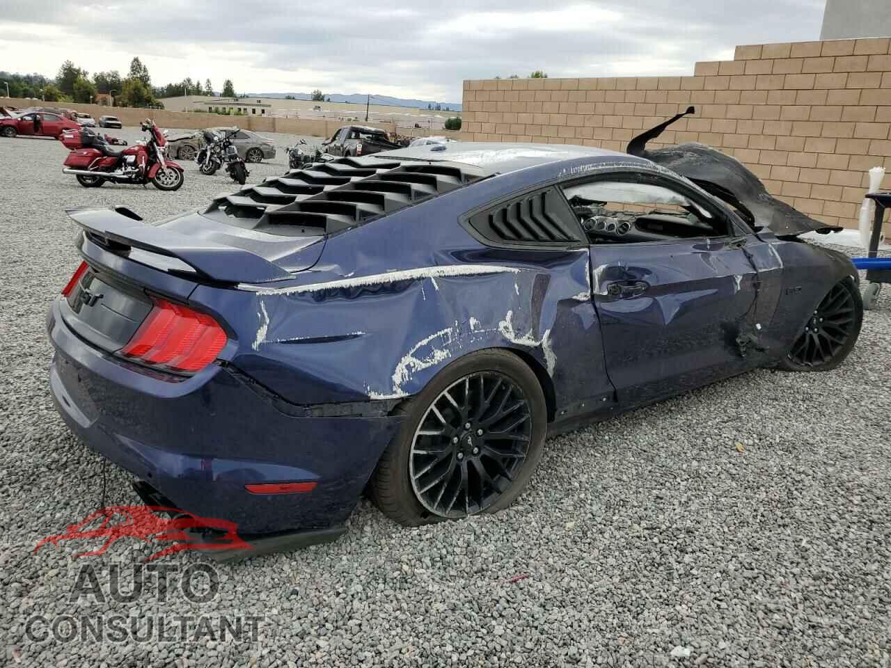 FORD MUSTANG 2018 - 1FA6P8CF3J5104965
