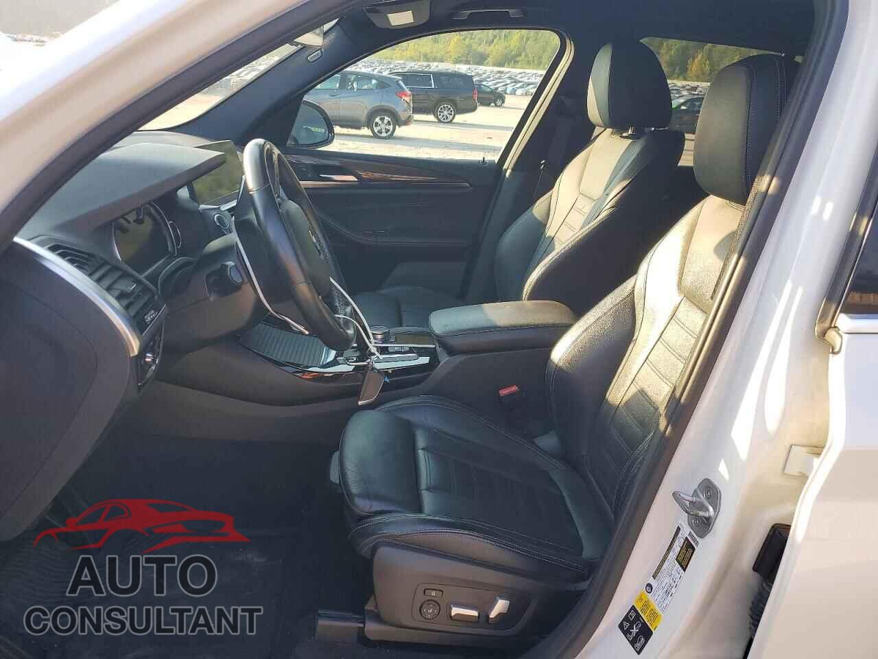 BMW X3 2018 - 5UXTR9C51JLC76185