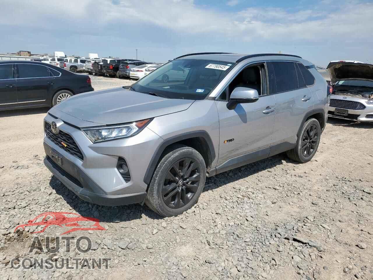 TOYOTA RAV4 2021 - 2T3C1RFV8MC146053