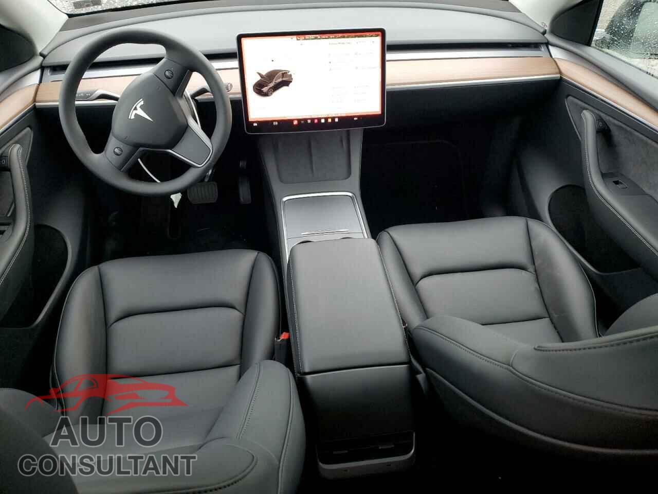 TESLA MODEL Y 2024 - 7SAYGDEEXRF149334