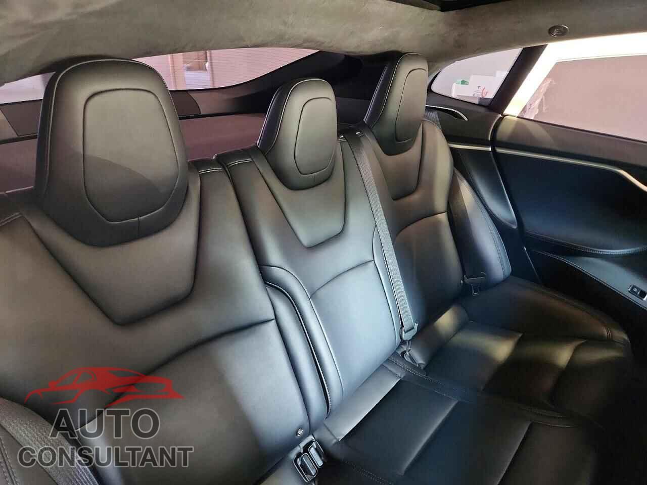 TESLA MODEL S 2018 - 5YJSA1E28JF247288