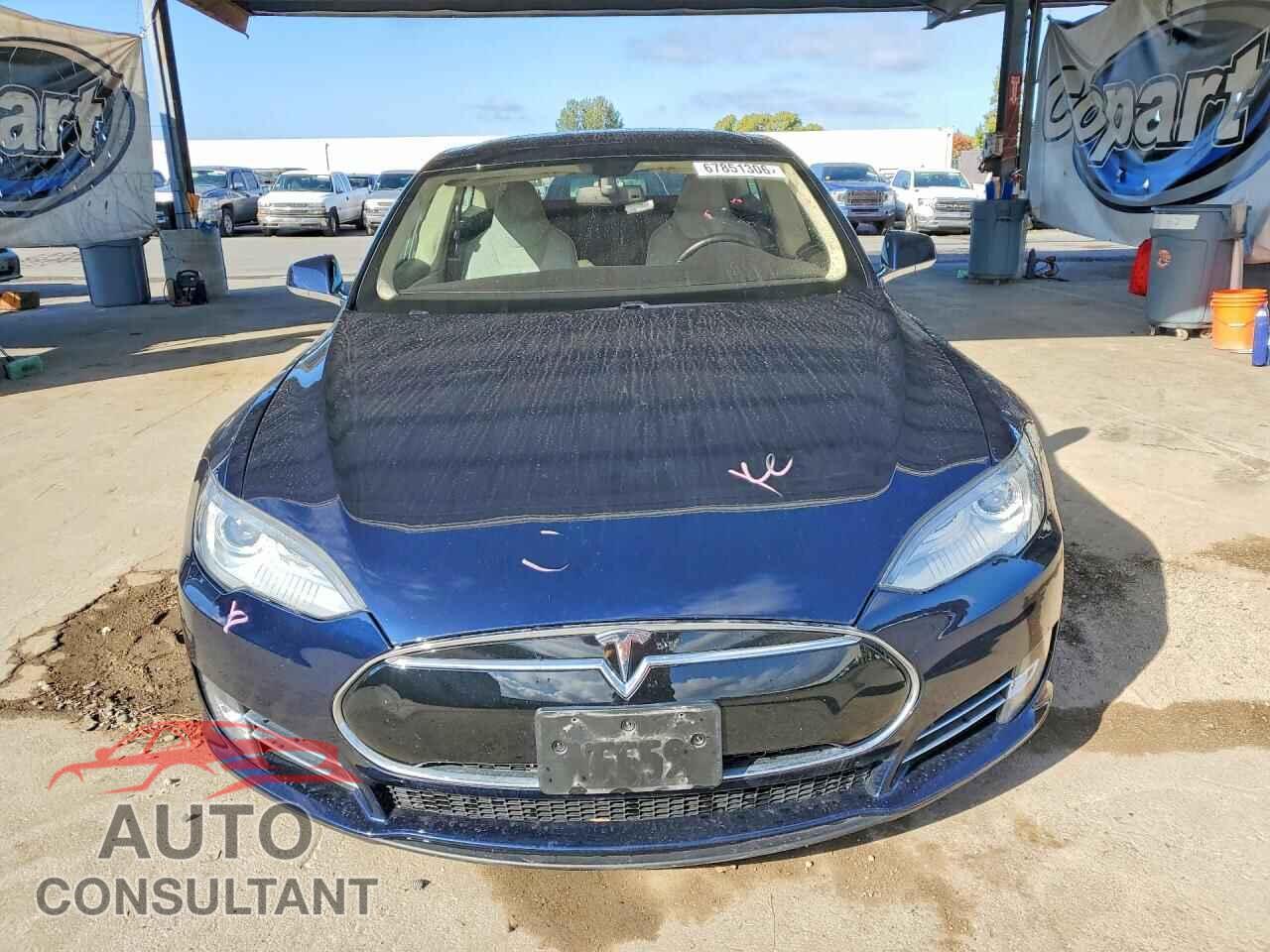 TESLA MODEL S 2013 - 5YJSA1CP7DFP07205