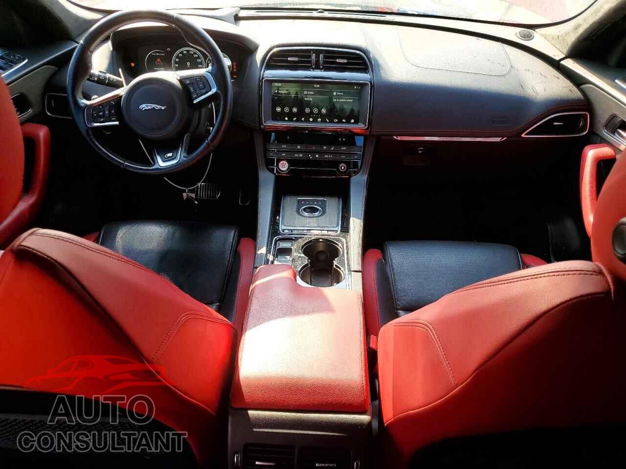 JAGUAR F-PACE 2017 - SADCM2BV1HA056464