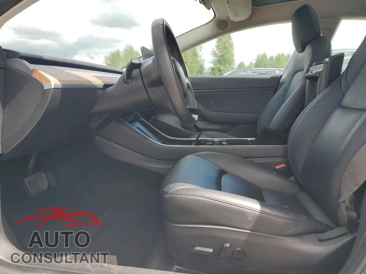 TESLA MODEL 3 2018 - 5YJ3E1EA7JF023302