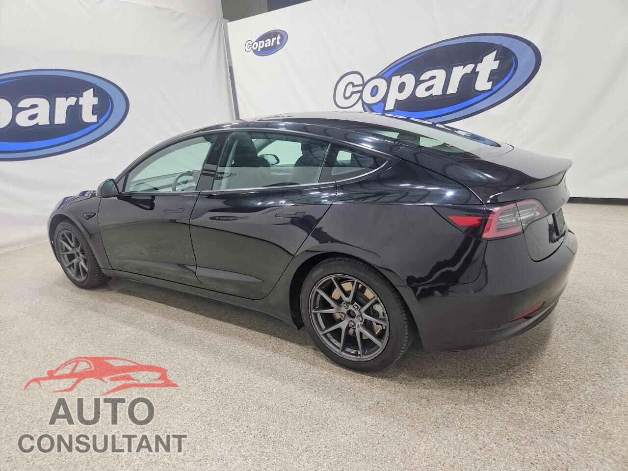 TESLA MODEL 3 2022 - 5YJ3E1EA5NF290864