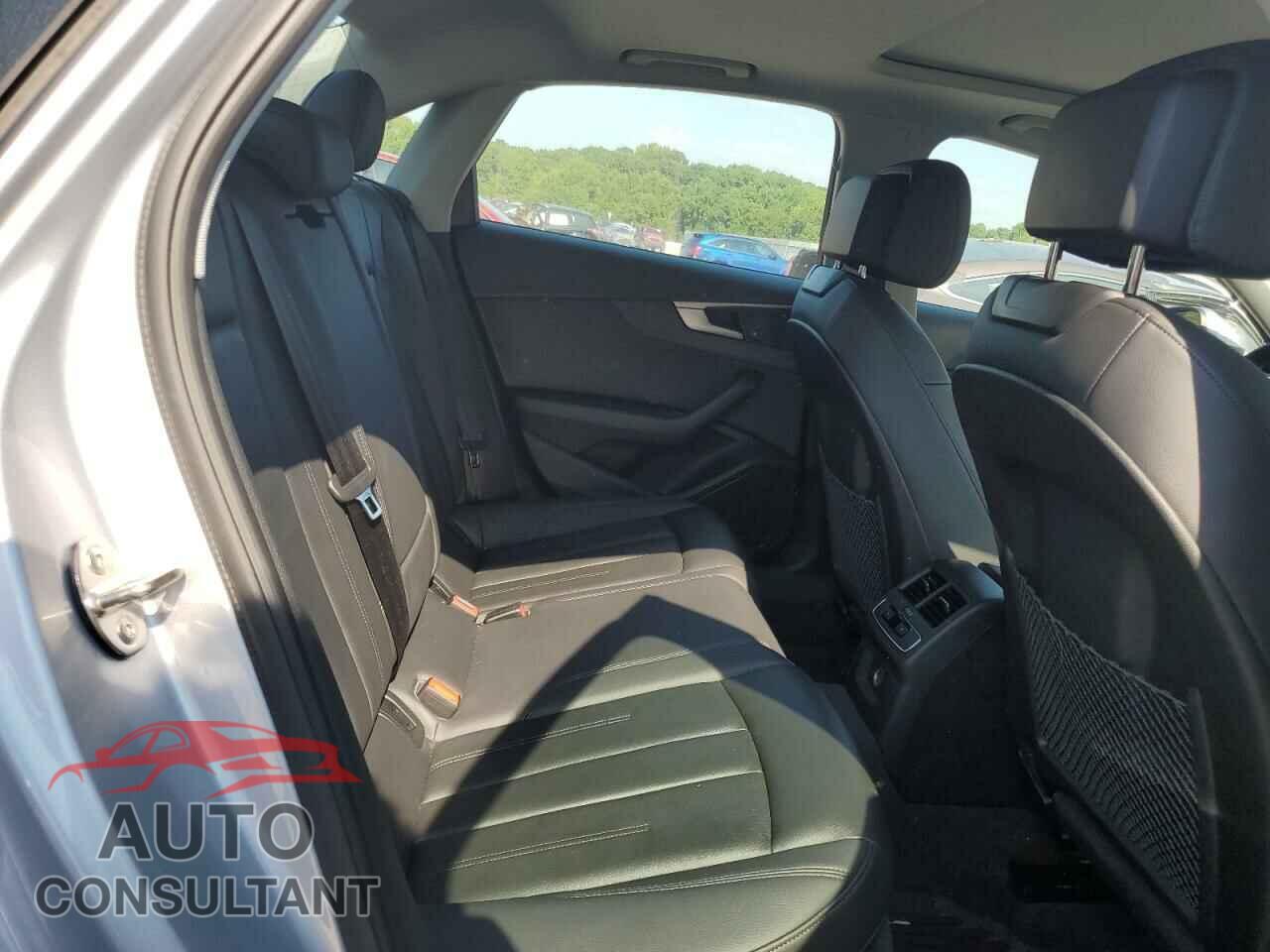 AUDI A4 2019 - WAUGMAF46KA007385