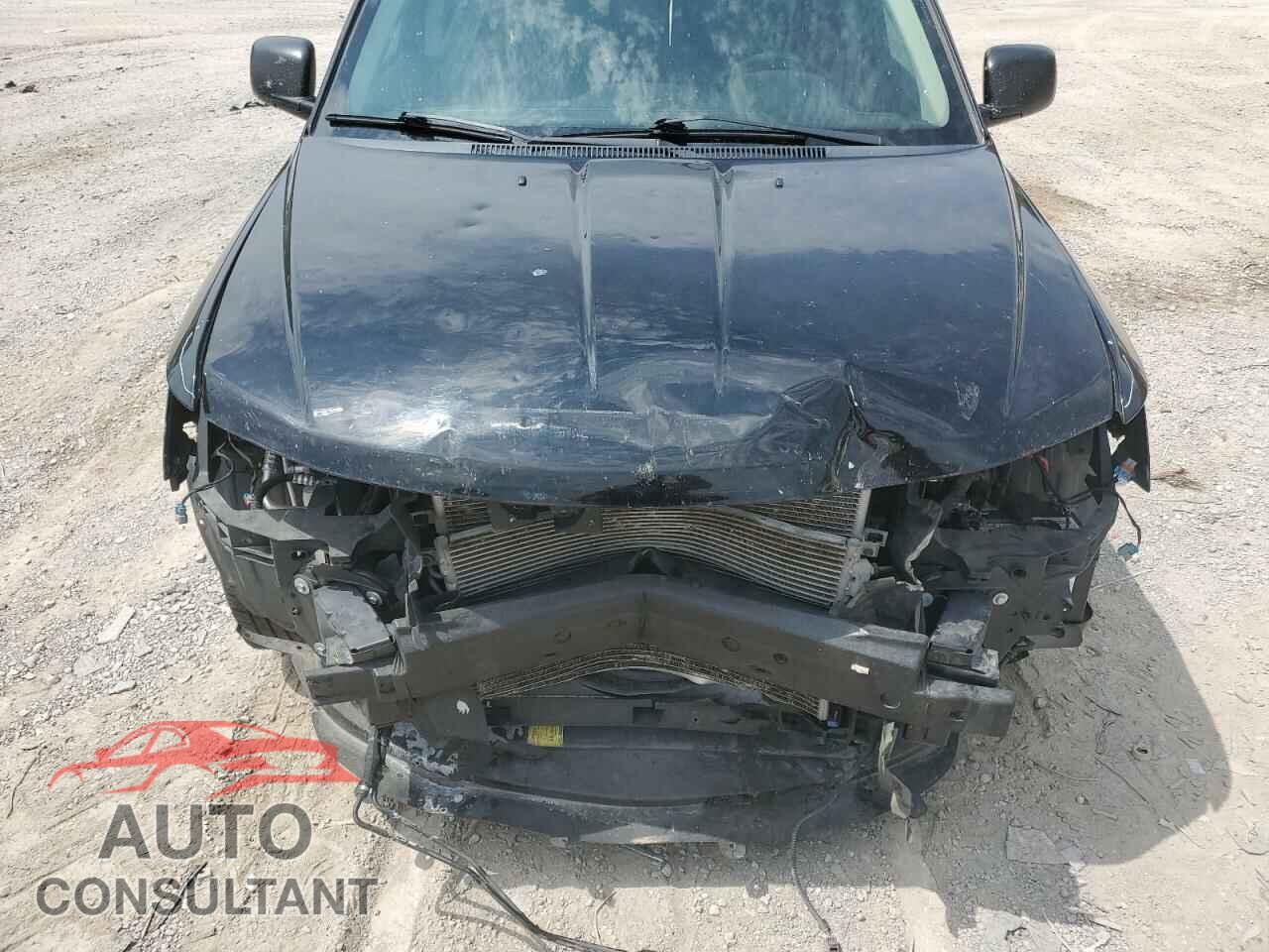 DODGE JOURNEY 2018 - 3C4PDCAB2JT217638