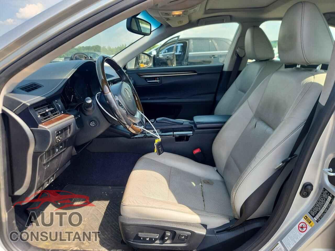 LEXUS ES350 2015 - JTHBK1GG1F2198059