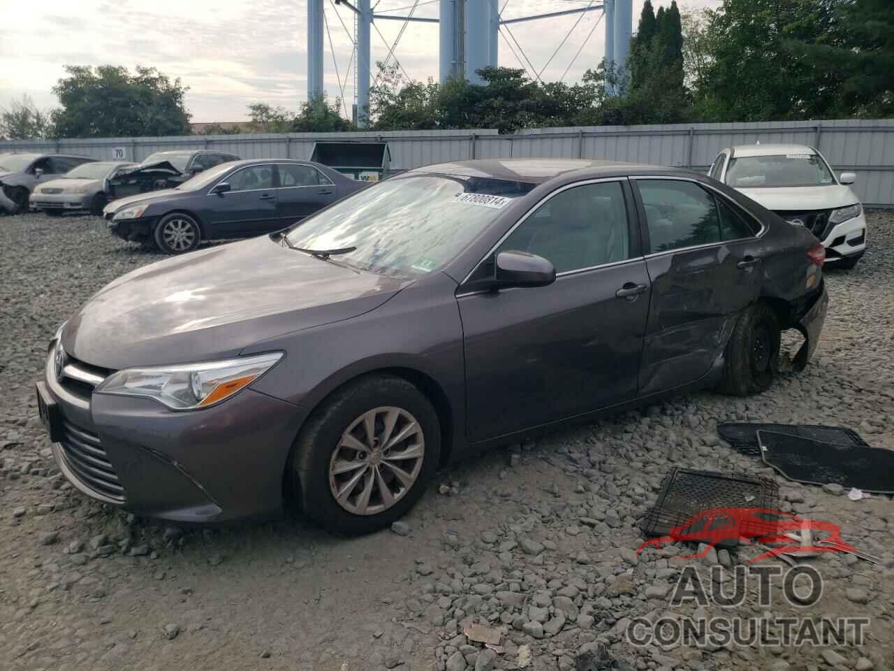 TOYOTA CAMRY 2016 - 4T4BF1FK2GR577011