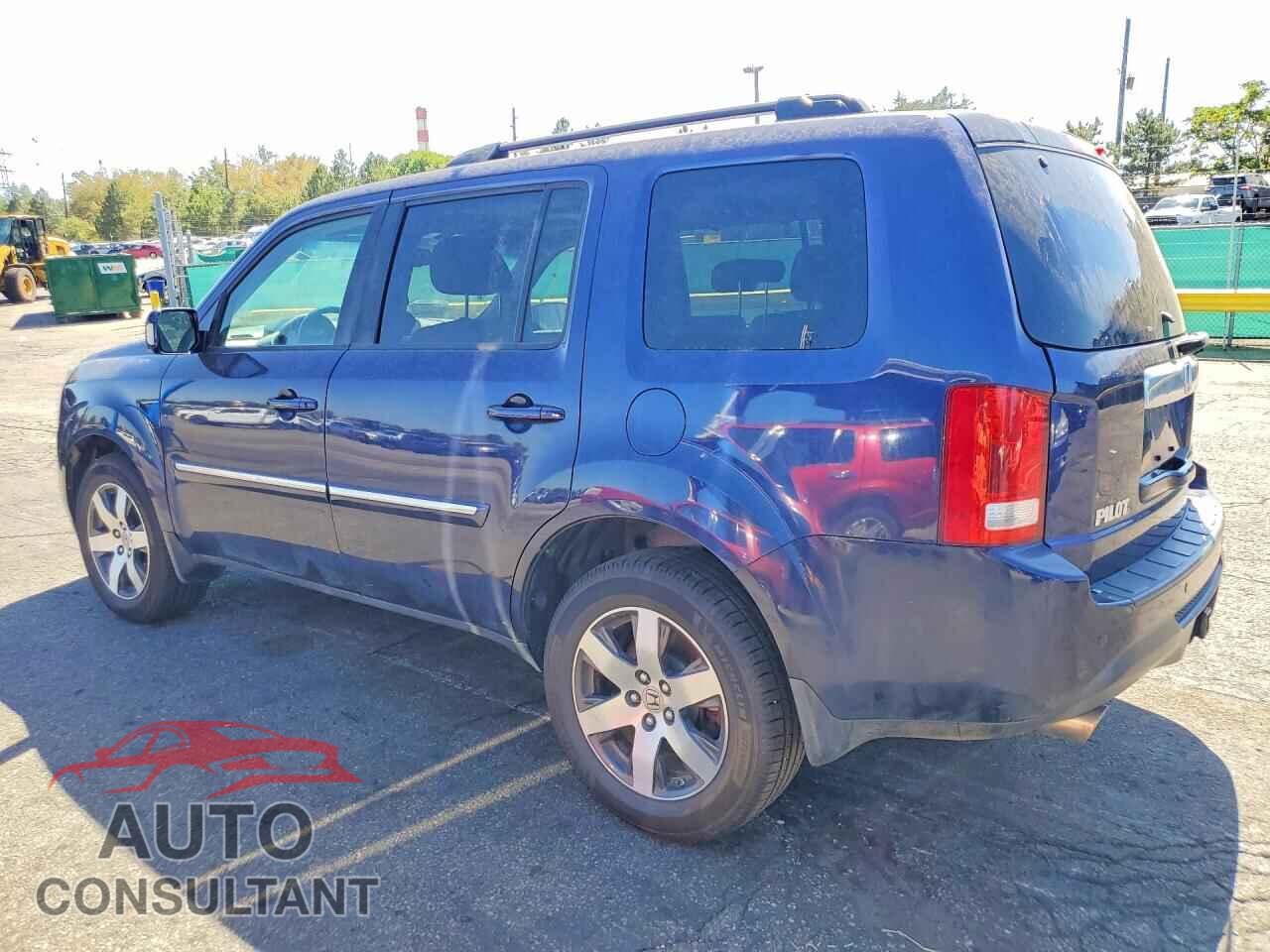 HONDA PILOT 2013 - 5FNYF4H90DB024642