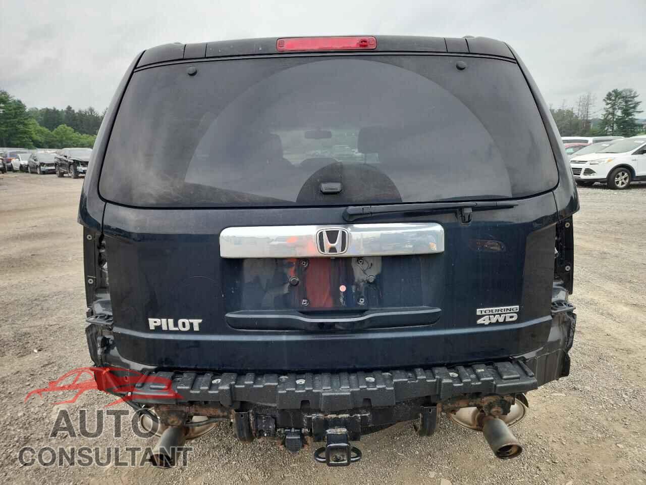 HONDA PILOT 2013 - 5FNYF4H96DB080424