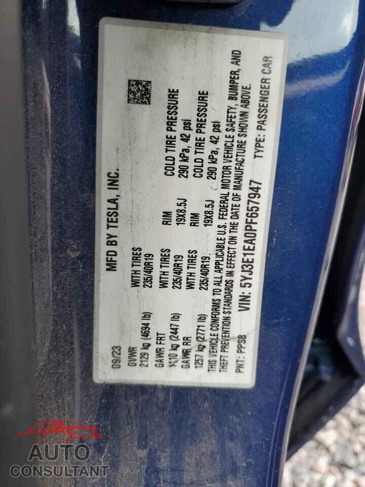 TESLA MODEL 3 2023 - 5YJ3E1EA0PF657947